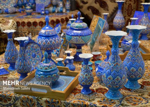 سند جامع مدیریت زنجیره صنایع‌دستی با تصویب هیئت وزیران ابلاغ شد