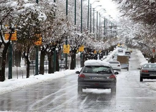 بارش برف و باران در برخی جاده‌های کشور / انسداد ۱۰ محور اعلام شد