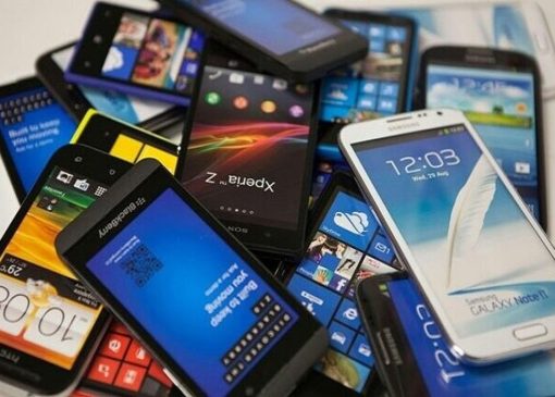 شوک به بازار موبایل / واردات گوشی کاهش یافت