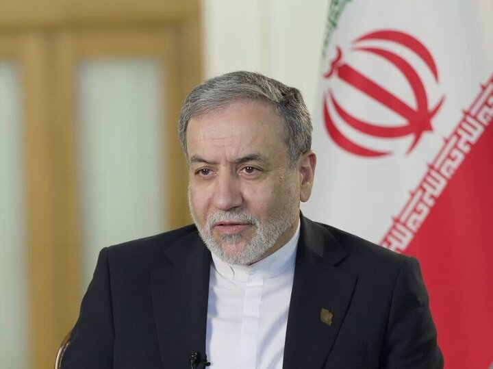 عراقچی: همسایگان اولویت ما هستند
