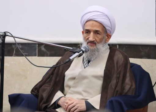 ملت ایران زیربار زور و ذلت نخواهد رفت
