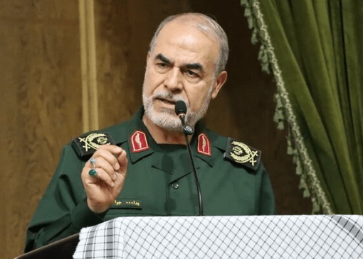 سردار جوانی: تردد در تنگه هرمز فقط با اجازه ایران/ با هر شناور متعلق به دشمن برخورد می‌کنیم