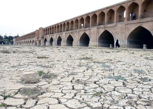 زاینده‌رود جان دوباره گرفت