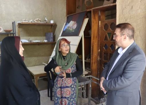 صنایع‌دستی می‌تواند به اقتصاد پایدار تبدیل شود