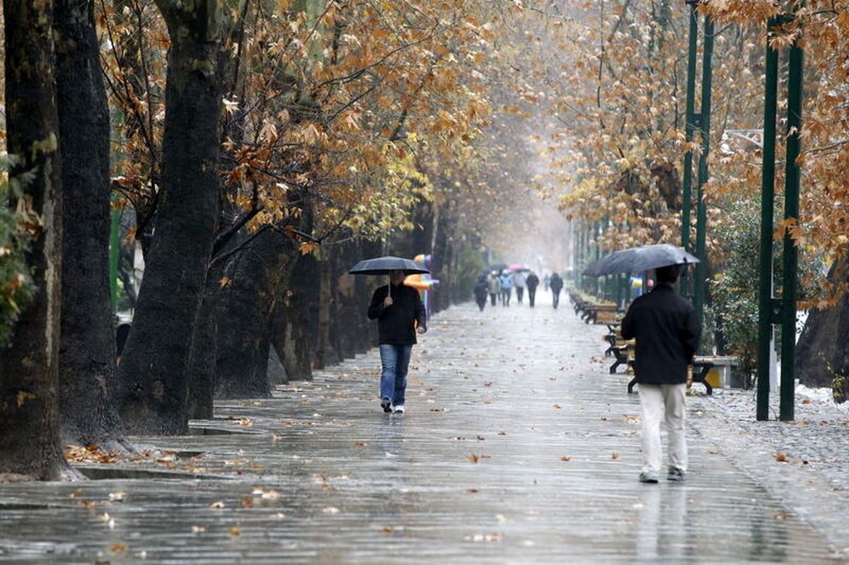 هشدار نارنجی هواشناسی برای شمال‌غرب کشور/ پیش‌بینی رگبار و تگرگ برای این مناطق