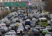 هشدار به رانندگان تهرانی / ترافیک در مسیرهای اصلی پایتخت سنگین شد