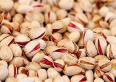 آغاز معاملات گواهی سپرده پسته از سه‌شنبه