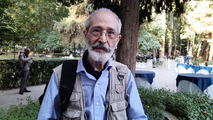 دانش و هنر استادان نگارگری باید به نسلهای آینده منتقل شود/ استاد فرشچیان را باید بهعنوان یک گنجینه فرهنگی پاس داشت دانش و هنر استادان نگارگری باید به نسلهای آینده منتقل شود/ استاد فرشچیان را باید بهعنوان یک گنجینه فرهنگی پاس داشت