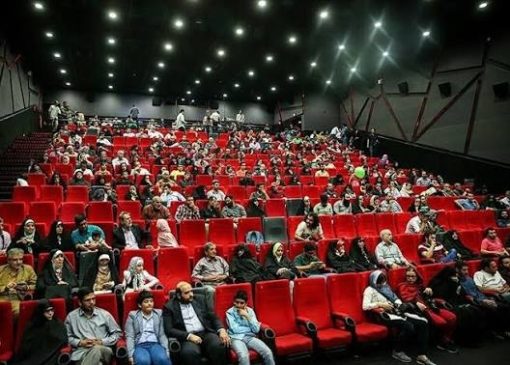 رشد ۳۰ درصدی مخاطبان و فروش ۴۳ میلیاردی سینما در آخرین هفته مردادماه