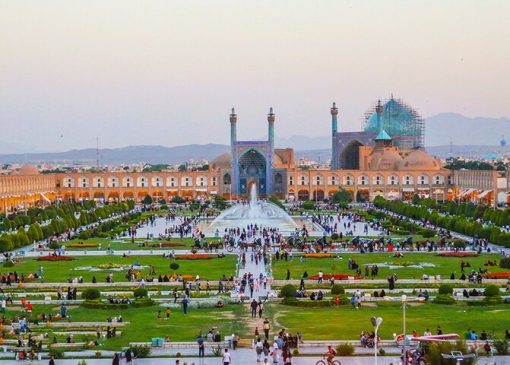 میدان نقش جهان بدون مدیریت واحد؛ فرسایش تدریجی در کمین یک اثر جهانی
