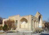 تالار تیموری درمسیرتبدیل شدن به موزه وبازار آثارفاخر صنایع دستی اصفهان