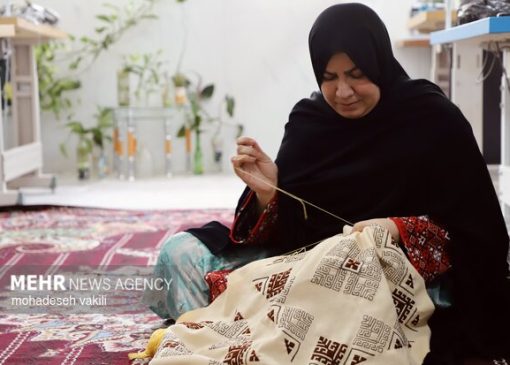 بازاریابی و بسته‌بندی؛ حلقه مفقوده فروش صنایع‌دستی سیستان و بلوچستان