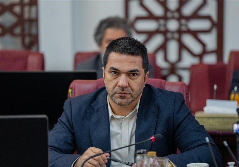 زرگران: نوسان شدیدنرخ ارز و کمبود نقدینگی دو چالش اصلی امنیت غذایی است زرگران: نوسان شدیدنرخ ارز و کمبود نقدینگی دو چالش اصلی امنیت غذایی است